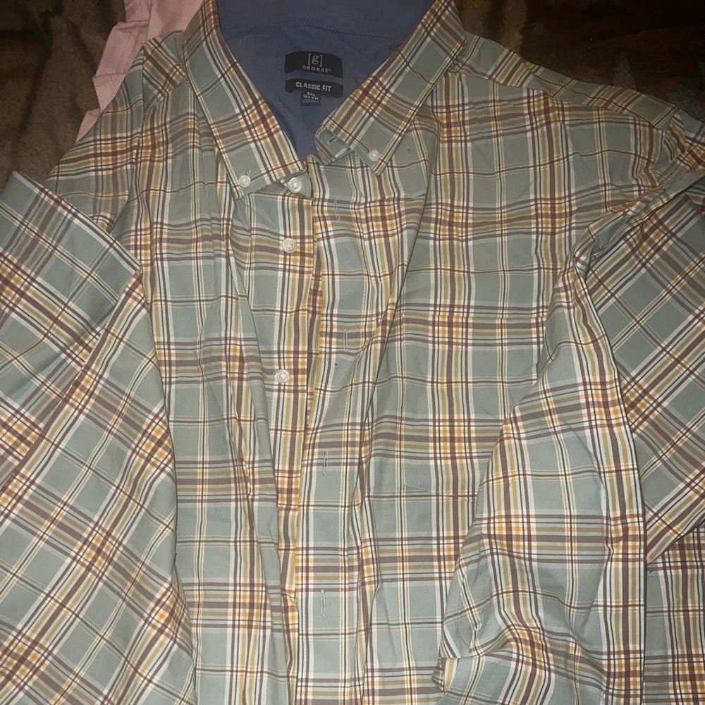 Lightly used long sleeve button up